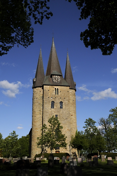 Husaby kyrka, Kinnekulle, Västergötland